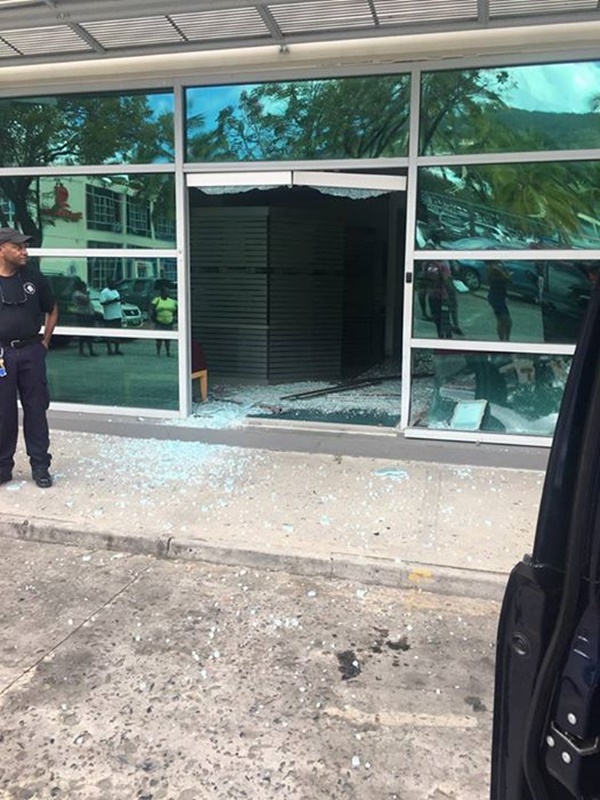 16938769_10210429163902975_845582003593192951_n