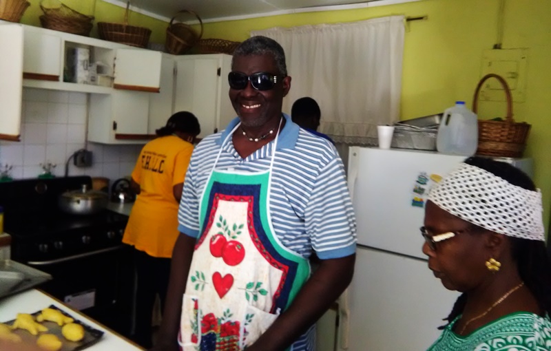 Sightless man bakes for special needs students