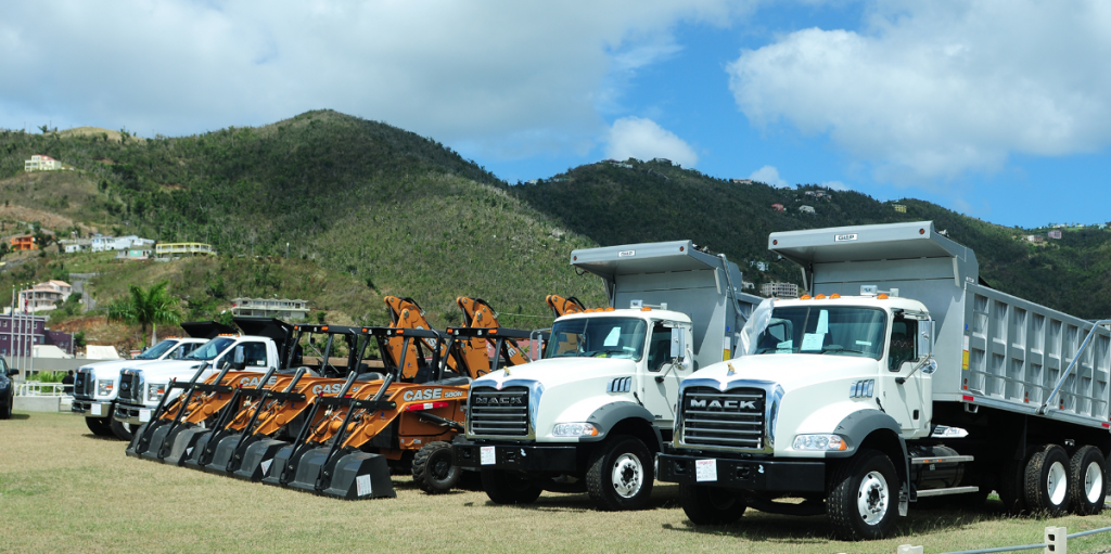 Gov’t receives new heavy equipment vehicles