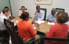 Members of the RDA and Autland during the contract signing last Friday.