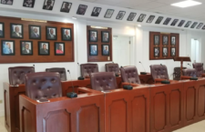 This photo shows a notable difference from when the eight-member VIP government first took office after 2019 General Elections. Today, February 20, 2020, the VIP now has nine benches now that former NDP legislator Alvera Maduro-Caines has crossed the floor.