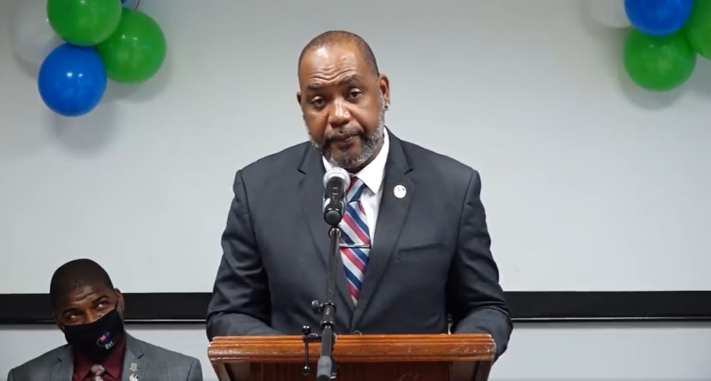 Smith seeks retroactive exemption for months-old gov’t contracts