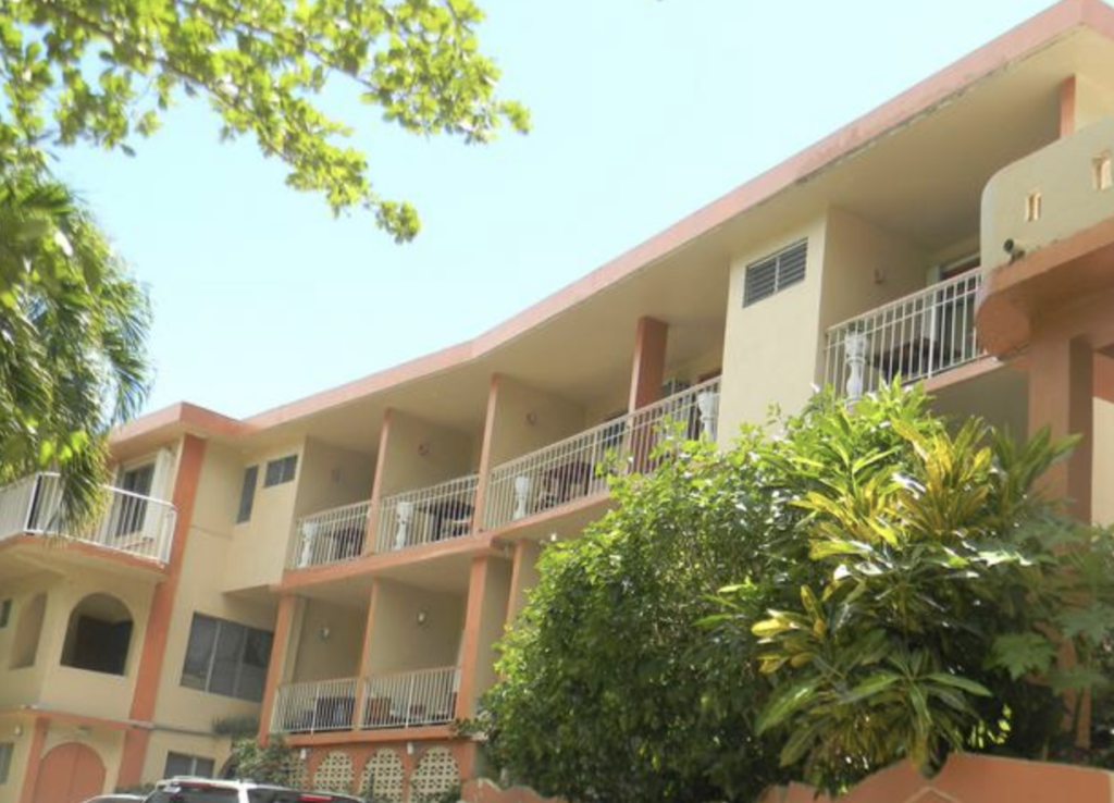 Suspected illegal immigrant arrested in Great Mountain area