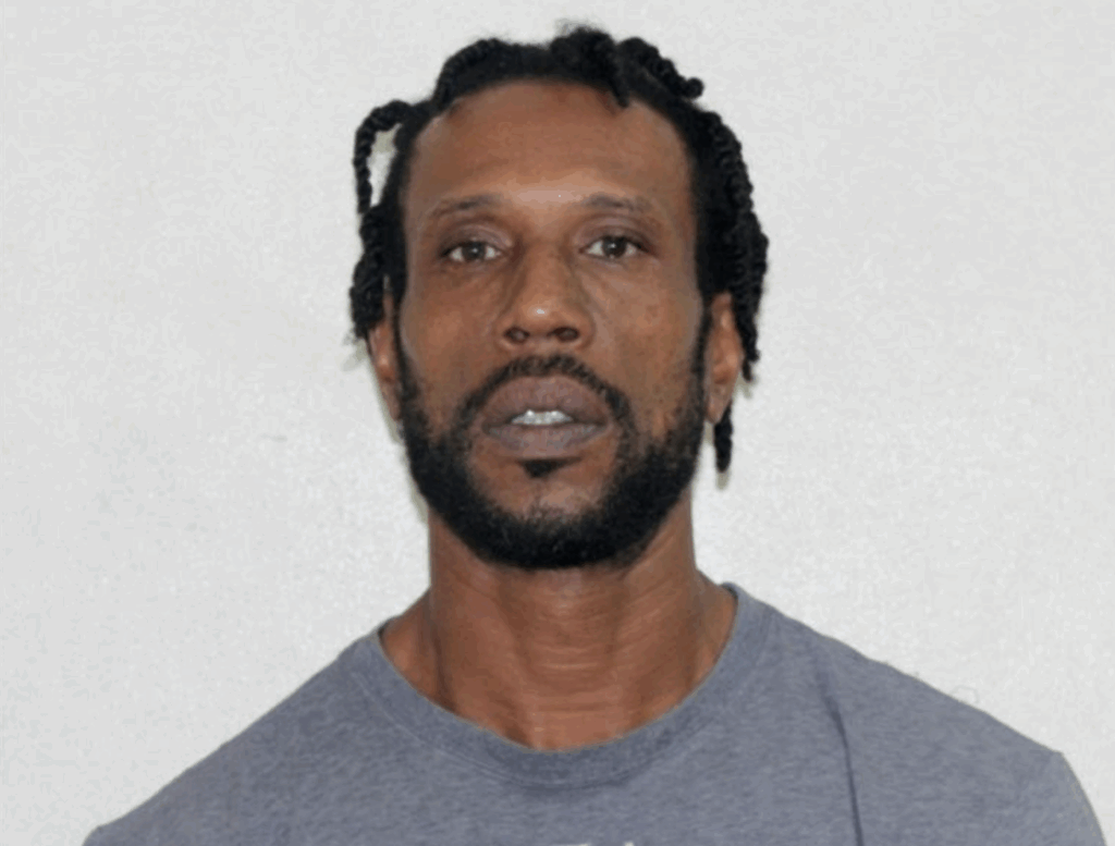 Ex-convict charged in stabbing incident