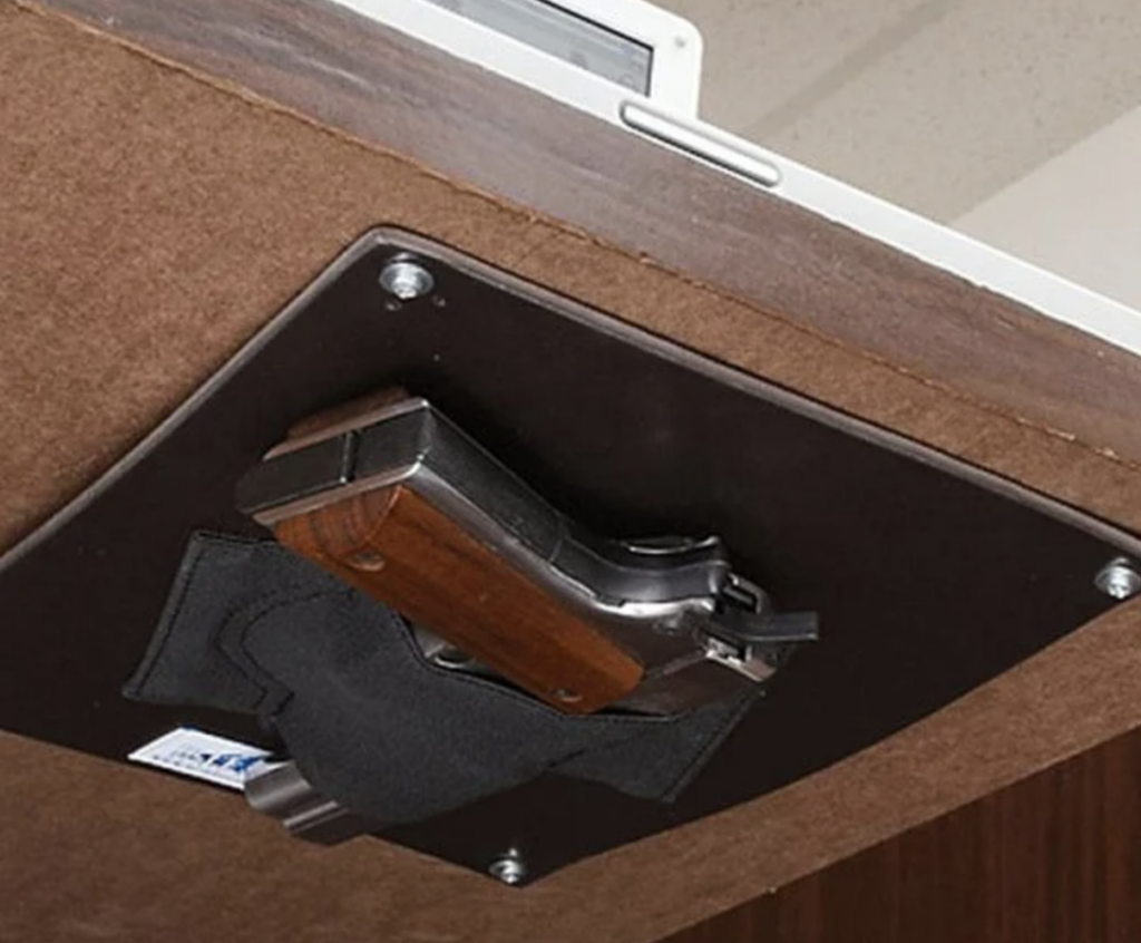 Business weapons debate needs public discussion – top cop