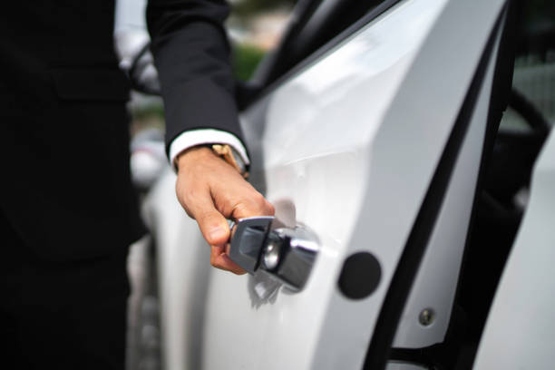 Former elected leaders to receive chauffeur services